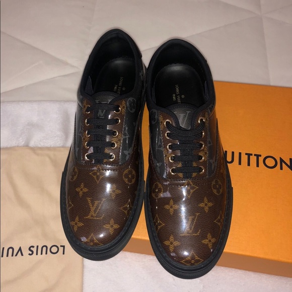 Louis Vuitton shoes size 10 European size 11 US - Picture 1 of 3